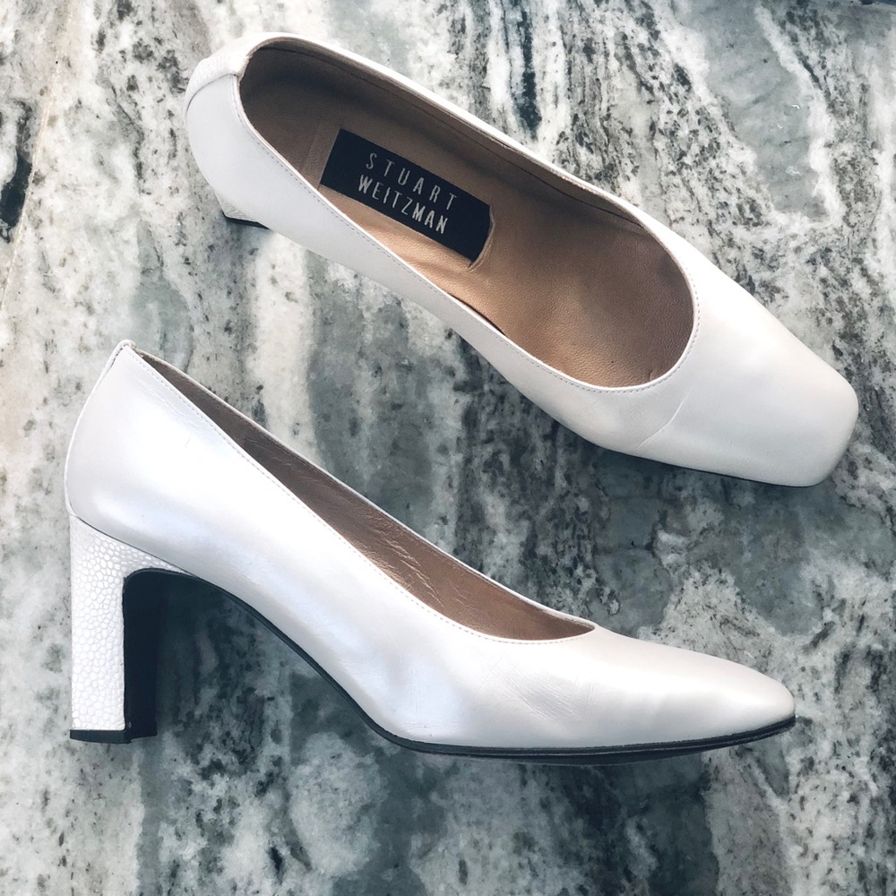 Stuart Weizmann Pearl White Leather Pumps US 6.5